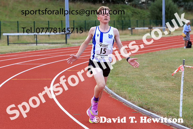 The 2025 Sunderland Junior 2 mile, Silksworth, Sunderland. Photo: David T. Hewitson/Sports for All Pics